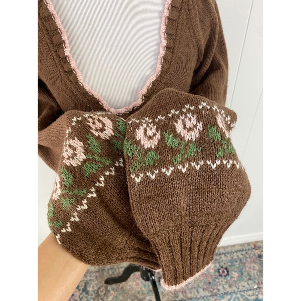 NWT Kimchi Blue Urban‎ Outfitters M Brown Floral Ruffle V-Neck Cardigan Coquette - Picture 10 of 12